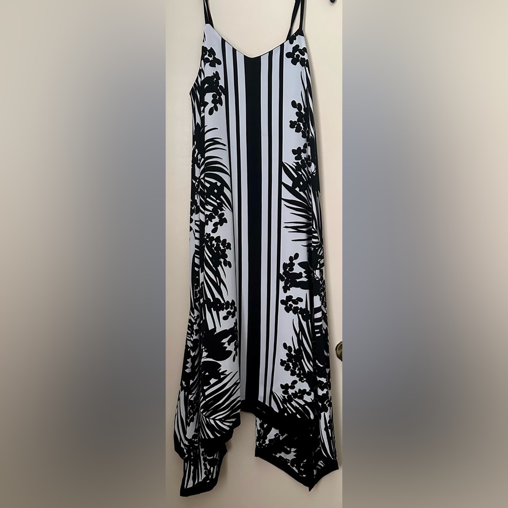 Spaghetti strap long flowing dress